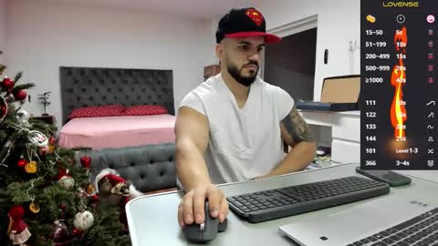 supermanboyxxl online show from 12.17.25