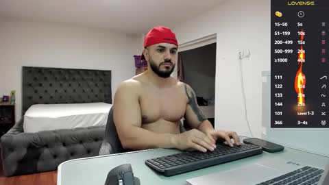 Snapshot of supermanboyxxl chatting on 02.06.26 supermanboyxxl online show from 02.06.26