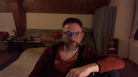 supersquirrel81 online show from 10.23.25