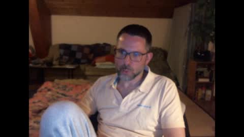 supersquirrel81 online show from 04.15.26