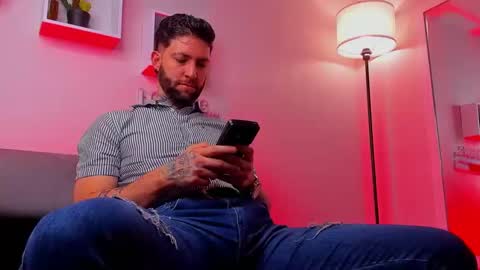 supreme_alpha_ online show from 11.23.25