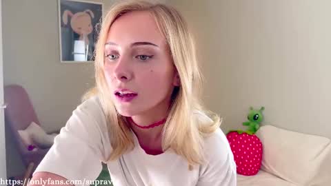 Raven - Ravie online show from 09.24.25