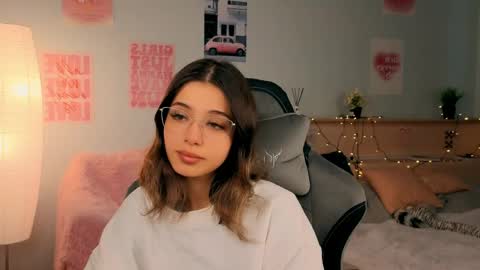 Sara online show from 04.27.26
