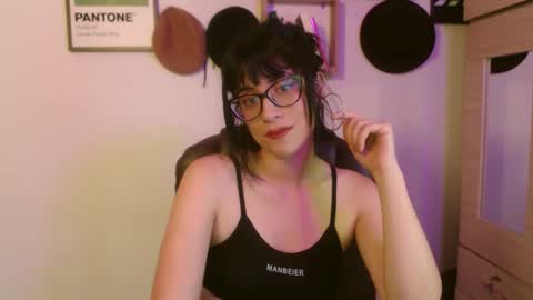 susana_w online show from 09.18.25