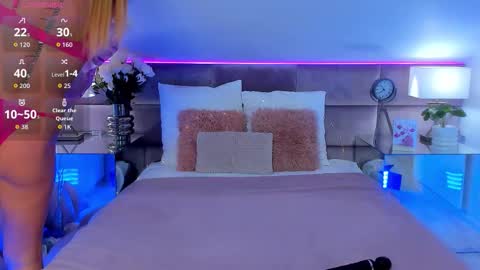 Snapshot of susanblare chatting on 02.22.26 Susan online show from 02.22.26