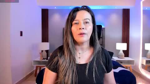 Susan  Everyday From 0530 to 1430 Col Time online show from 09.20.25