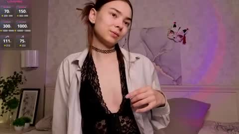 Snapshot of susannahtrojahn chatting on 05.06.26 susannahtrojahn online show from 05.06.26