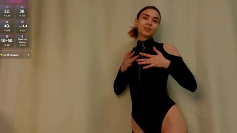 Snapshot of susannahtrojahn chatting on 05.12.26 susannahtrojahn online show from 05.12.26