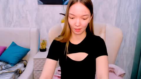 Snapshot of susannjohnson chatting on 02.17.25 susannjohnson online show from 02.17.25