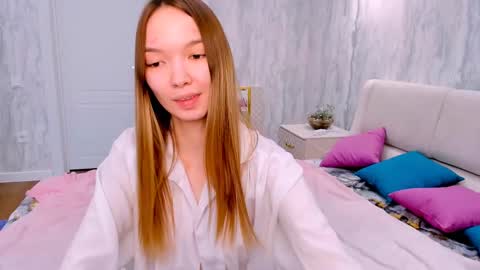 Snapshot of susannjohnson chatting on 02.17.25 susannjohnson online show from 02.17.25