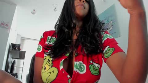 Andrea - Migue online show from 12.18.24