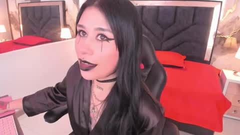 susanvilla online show from 02.18.26