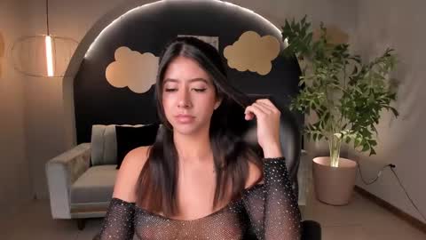 Sussan online show from 02.18.25