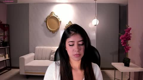 Sussan online show from 02.19.25