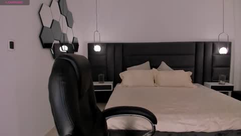 Sussan online show from 10.22.25