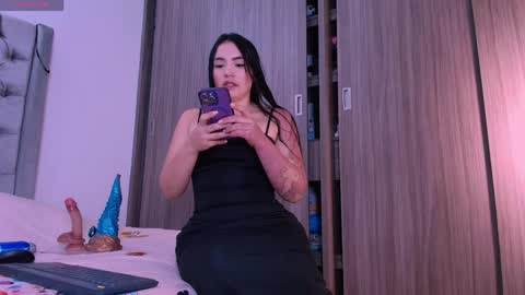 Andrea online show from 04.11.26