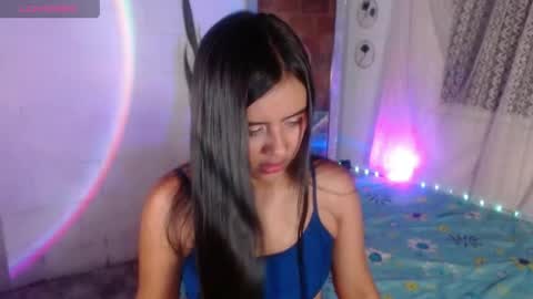 Snapshot of sussy_222 chatting on 05.25.26 susy online show from 05.25.26