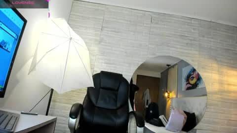 Snapshot of sussy__stone chatting on 03.31.26 online show from 03.31.26