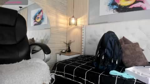 Snapshot of sussy__stone chatting on 04.16.26 online show from 04.16.26
