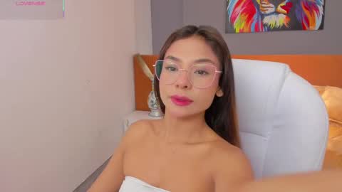 Snapshot of sussy_sweet4u chatting on 03.01.25 sussy_sweet4u online show from 03.01.25