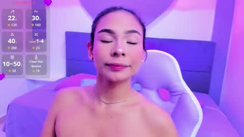 Snapshot of sussy_sweet4u chatting on 10.04.25 sussy_sweet4u online show from 10.04.25