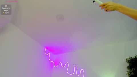 S U S Y online show from 09.12.25