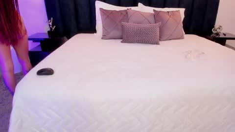 susyy online show from 02.08.26