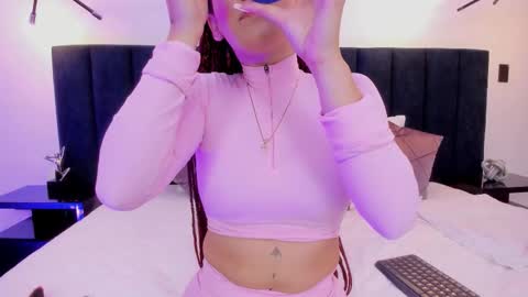 susyy online show from 02.13.26