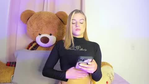 suzan__cooper2 online show from 01.20.25