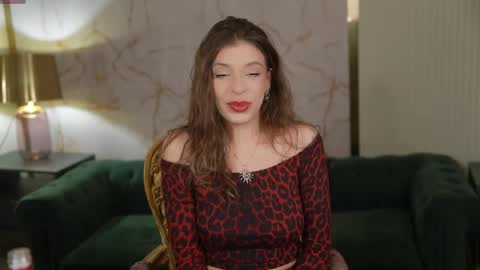 Suzan online show from 04.23.26