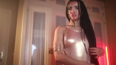 suzysuza online show from 11.03.25