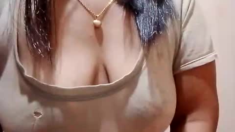 suzzie_hot online show from 02.05.26