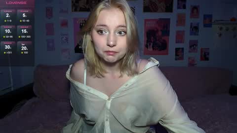 Kira online show from 04.06.26