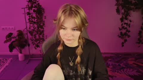 Eva online show from 10.17.25