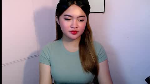 Snapshot of swallow_cummersx chatting on 10.03.25 Jasmine online show from 10.03.25