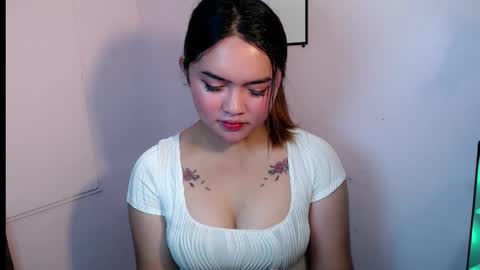 Snapshot of swallow_cummersx chatting on 10.06.25 Jasmine online show from 10.06.25
