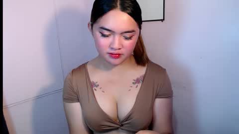 Snapshot of swallow_cummersx chatting on 10.11.25 Jasmine online show from 10.11.25