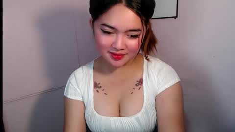 Snapshot of swallow_cummersx chatting on 10.18.25 Jasmine online show from 10.18.25