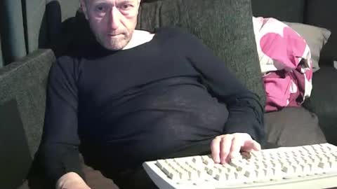 ArnSwart online show from 04.15.26