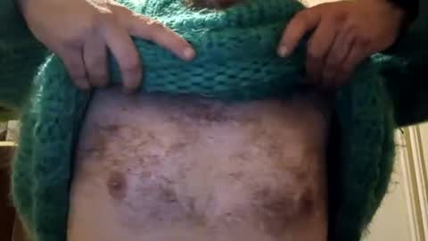 sweaterboy666 online show from 12.04.24