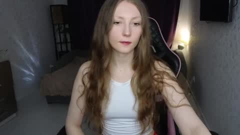 Snapshot of sweeet_lilit chatting on 05.18.26 SwitLilit online show from 05.18.26