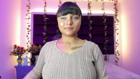 Snapshot of sweelanna chatting on 07.23.26 sweet ana online show from 07.23.26