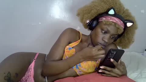 Snapshot of sweest_caster chatting on 07.11.26 Sweetest doll online show from 07.11.26
