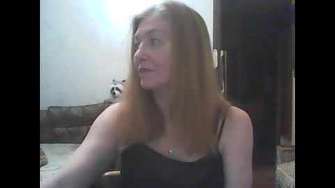 sweet4blonde609 online show from 12.04.25