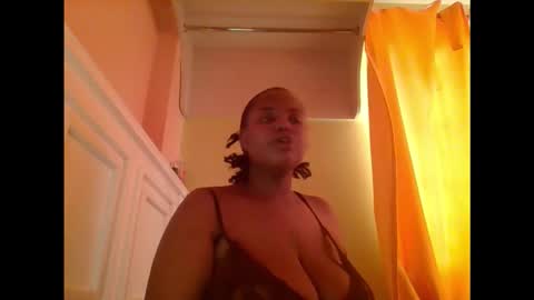 Snapshot of sweet52537 chatting on 11.04.25 sweet52537 online show from 11.04.25