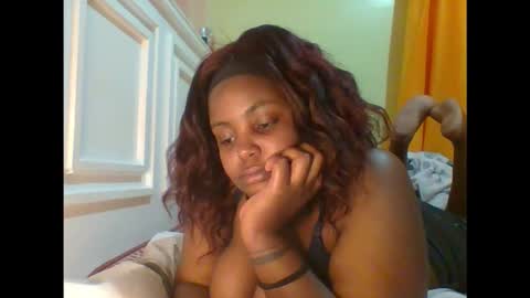 Snapshot of sweet52537 chatting on 11.05.25 sweet52537 online show from 11.05.25