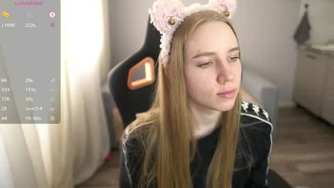 Snapshot of sweet__michelle chatting on 04.24.26 Michelle online show from 04.24.26