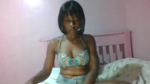 Snapshot of sweet_aaliya chatting on 05.17.26 Aaliya online show from 05.17.26