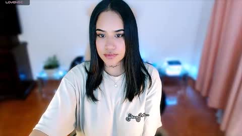 Stephanie online show from 11.14.25