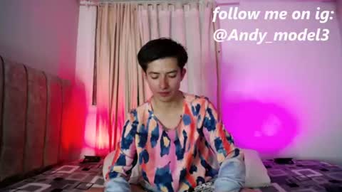 Snapshot of sweet_angels0 chatting on 06.19.26 Andy online show from 06.19.26